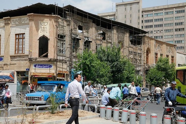 خیابان ناصر خسرو