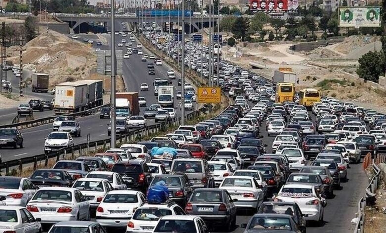 ترافیک در آزادراه تهران-کرج -قزوین سنگین است