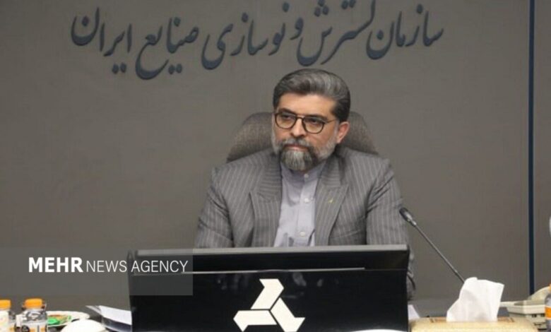 عرضه خودرو توسط خودروسازان هفتگی می‌شود