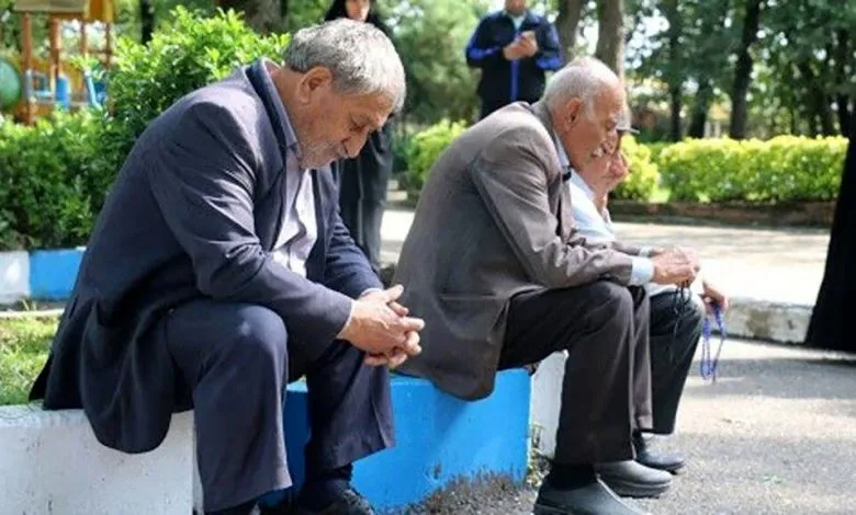 خبر بد درباره حقوق بازنشستگان و مستمری‌بگیران؛ هنوز چشم به راهند