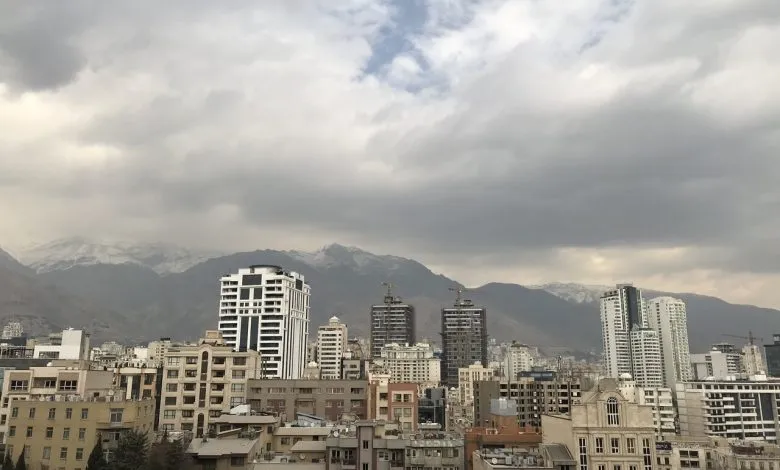 آسمانی صاف در بیشتر مناطق کشور | وزش باد شدید و گردوخاک در شرق
