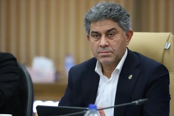 زمان تخلیه کشتیهای غلات از ۱۰ روز به ۳ روز کاهش یافت زمان تخلیه کشتیهای غلات از ۱۰ روز به ۳ روز کاهش یافت