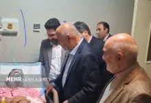 وزیر تعاون از کارگران آسیب دیده پالایشگاه آبادان عیادت کرد